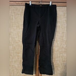 J. Crew Women's Black Straight Leg Chino Pants. Size 8P